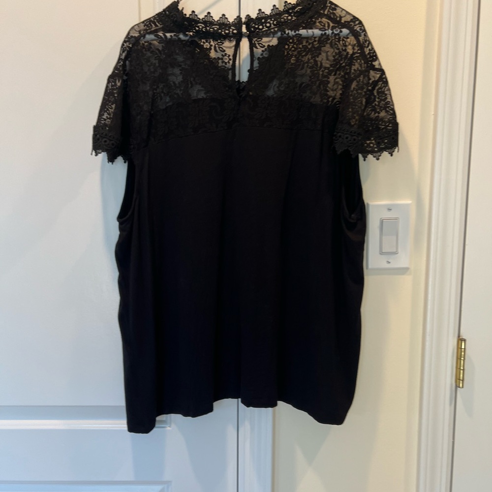 Ladies lace top